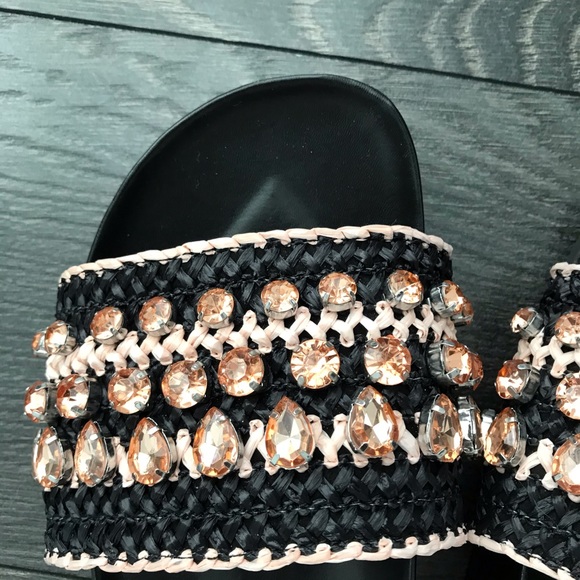 Halogen | Raffia and Bling Slides - Picture 3 of 12